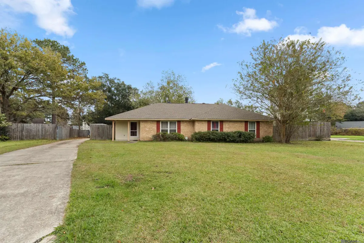 17742 La Grange Ct, Baton Rouge, LA 70817 - Image #1