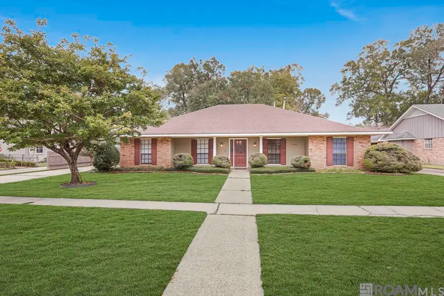 15429 Chickamauga Ave, Baton Rouge, LA 70817 - #2