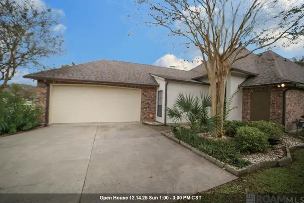 9504 Country Lake Dr, Baton Rouge, LA 70817