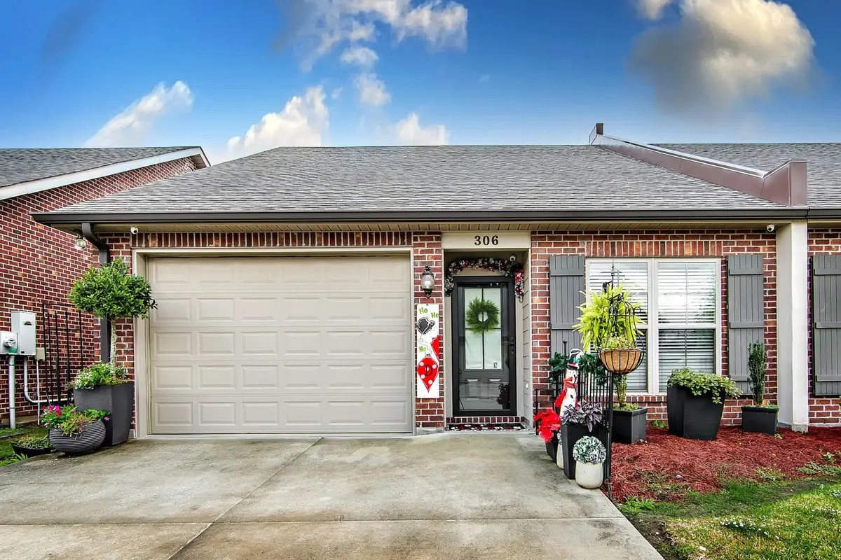 306 Derusso Street, Houma, LA 70364 - #1