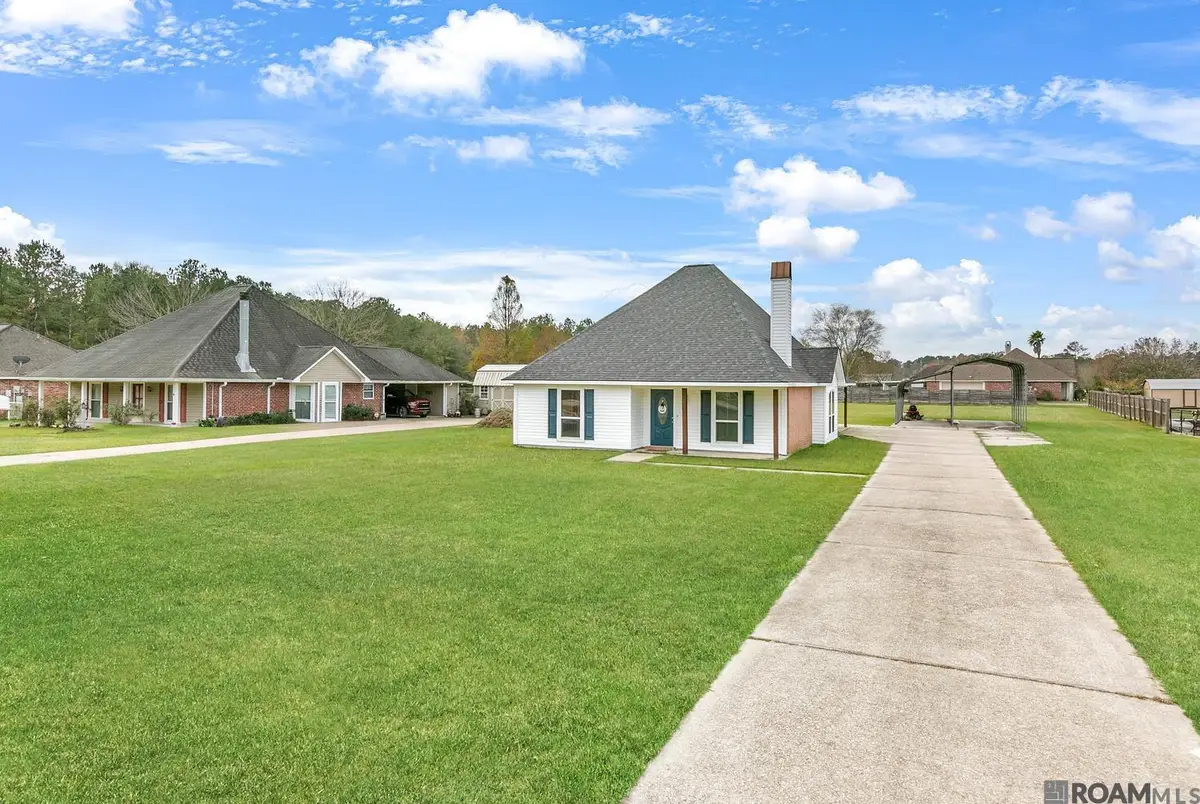 32351 Avants Rd, Walker, LA 70785 - Image #1
