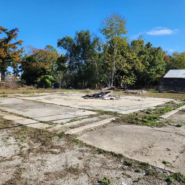 7431 Main St, Houma, LA 70360