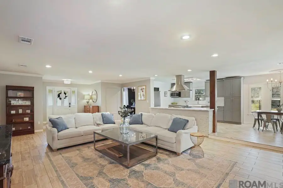 23123 Sunnyside Ln, Zachary, LA 70791 - Image #3