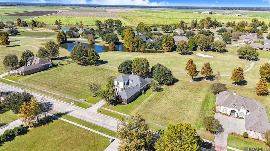 59270 Island Dr, Plaquemine, LA 70764 - #2