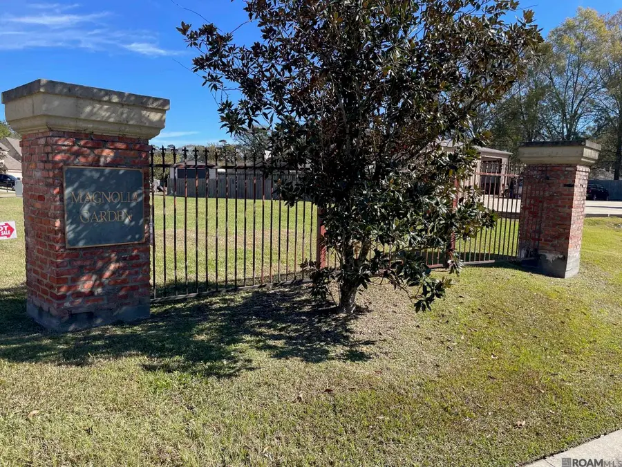 22-A Magnolia Garden Ct, Denham Springs, LA 70726 - #2