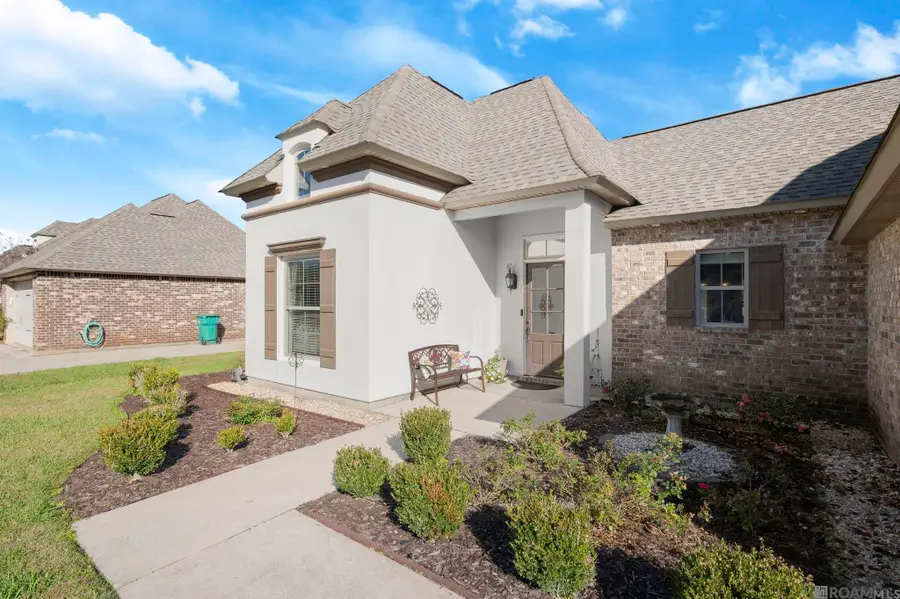 29910 Marsh Dr, Livingston, LA 70754 - Image #2