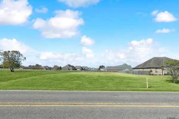 1644 Main St, Laplace, LA 70068