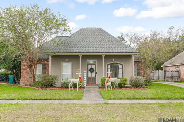 9160 Rue De Fleur, Denham Springs, LA 70706