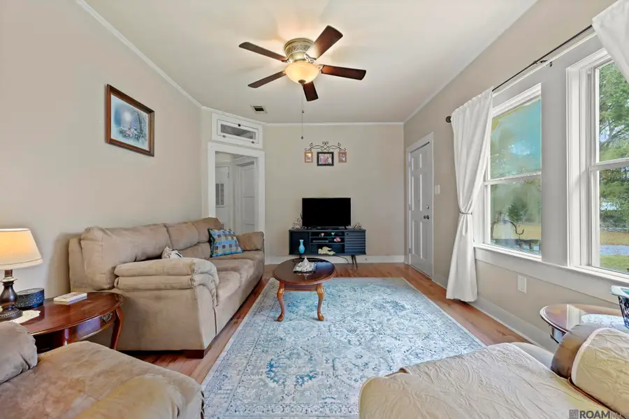 37053 Fore Rd, Denham Springs, LA 70706 - Image #2