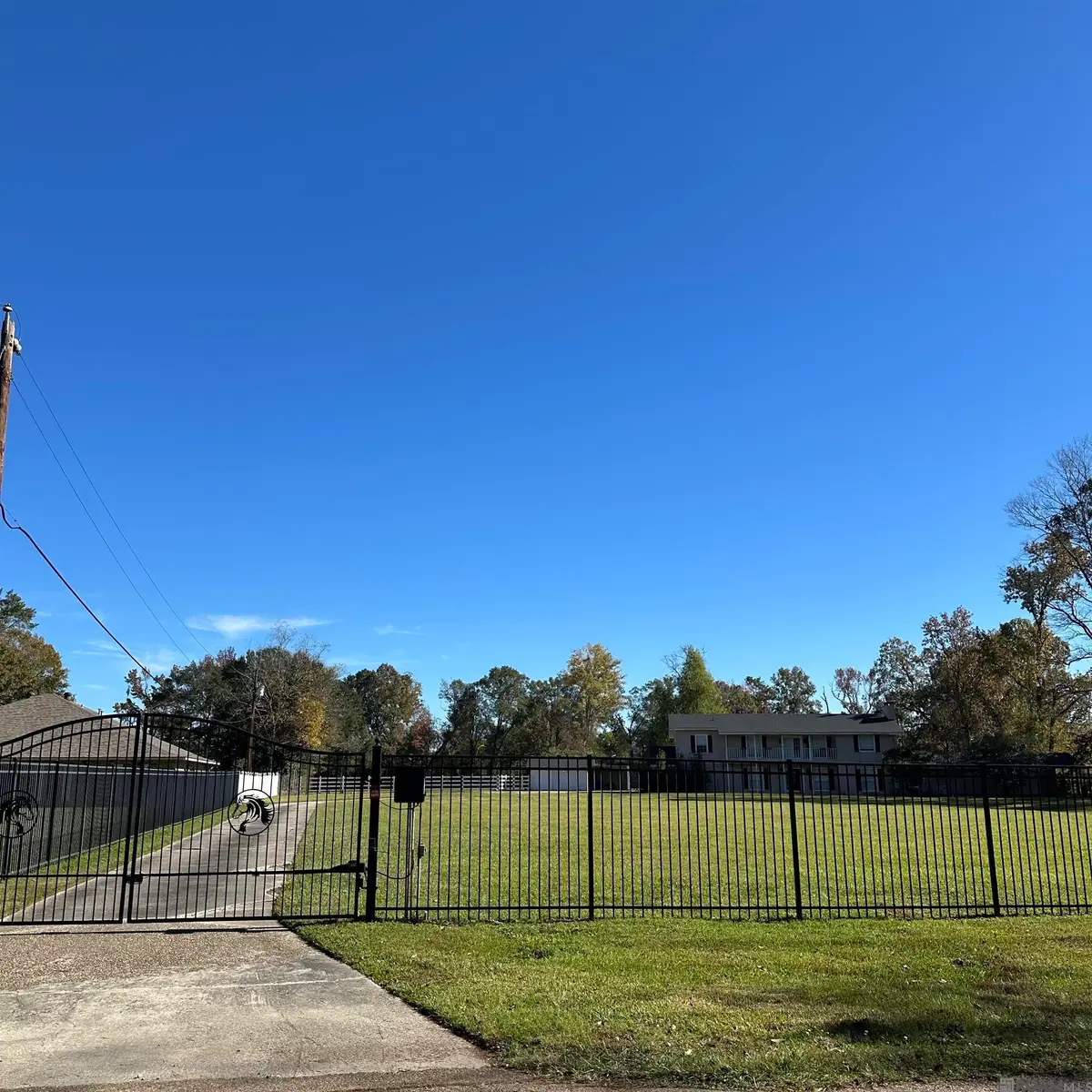 3833 Valentine Rd, Baton Rouge, LA 70816 - Image #1