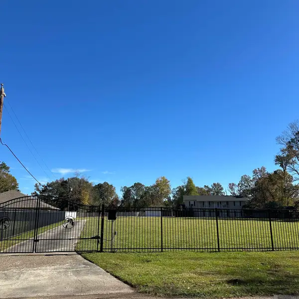 3833 Valentine Rd, Baton Rouge, LA 70816