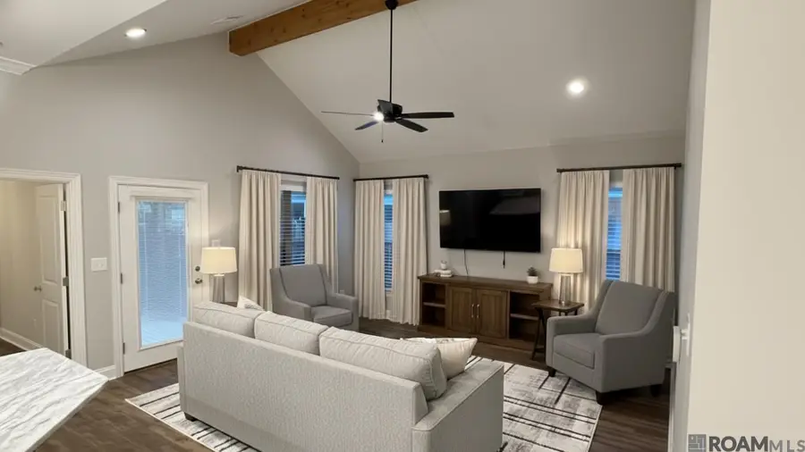 10606 Highland Lakes Dr, Denham Springs, LA 70726 - Image #3