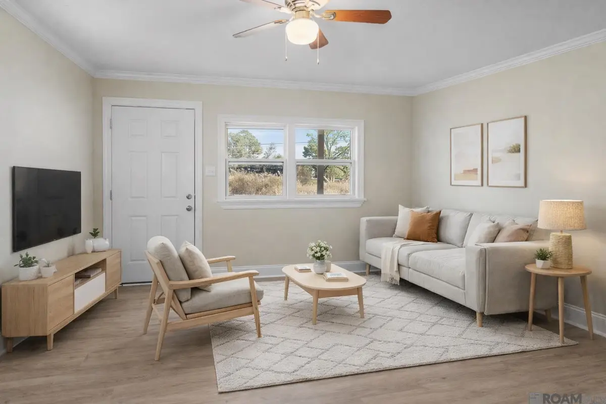 9621 Foster Rd, Baton Rouge, LA 70811 - Image #1