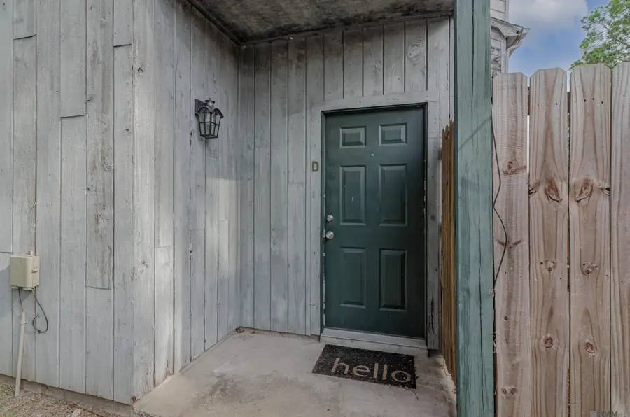 13754 Kenner Ave #D, Baton Rouge, LA 70810 - Image #2