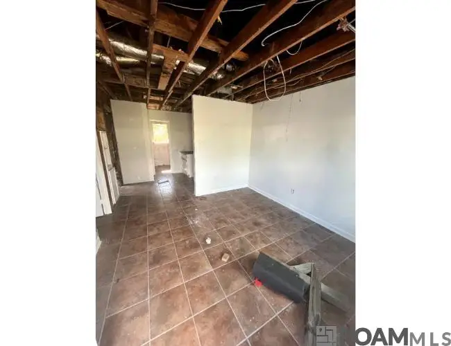 15644 Tiger Bend Rd, Baton Rouge, LA 70817 - Image #3