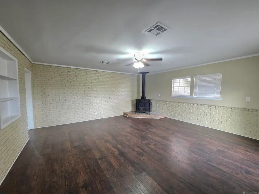 5219 Goodland Dr, Greenwell Springs, LA 70739 - Image #3