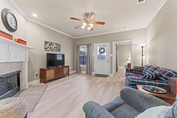 11510 Southfork Dr #37, Baton Rouge, LA 70816