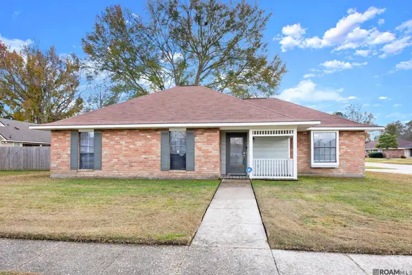 9722 E Swingalong Ave, Baton Rouge, LA 70814