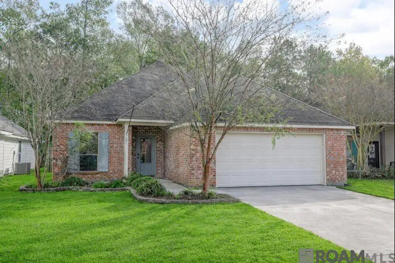 38248 Shelby Dr, Denham Springs, LA 70706 - #1