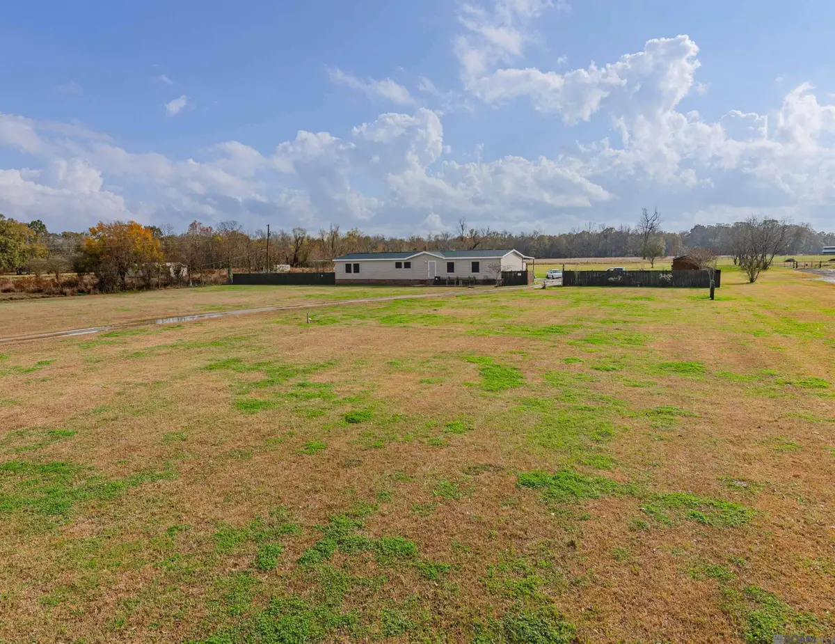 9450 Bueche Rd, Bueche, LA 70729 - Image #1