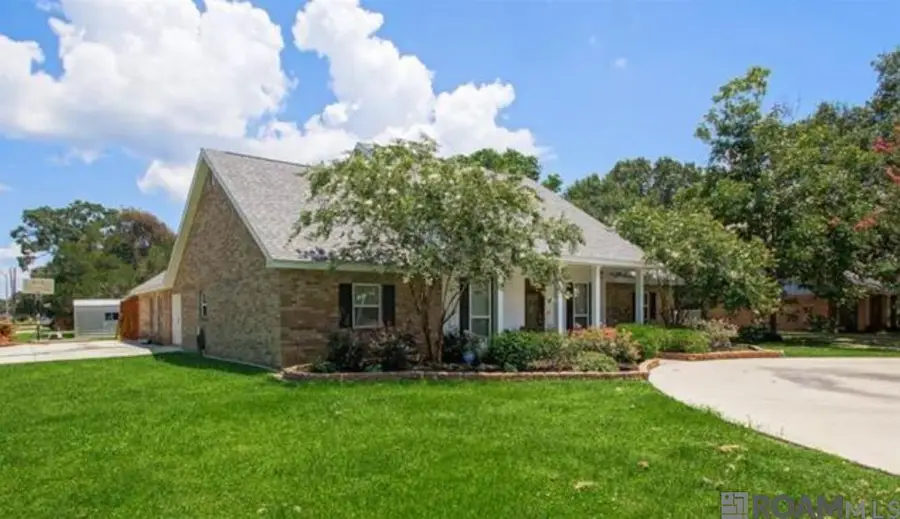 20225 Spruce St, Livingston, LA 70754 - Image #2