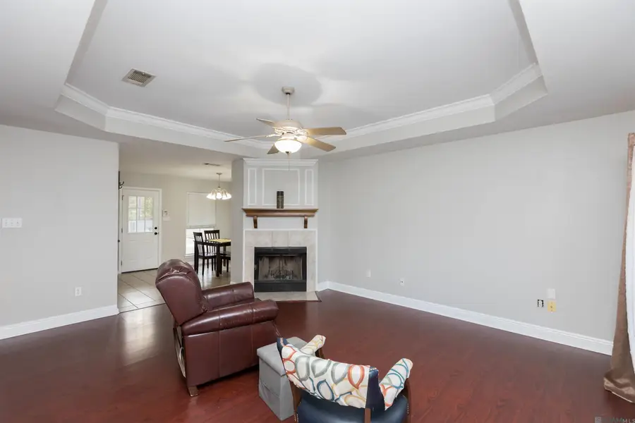 9532 Langham Dr, Baton Rouge, LA 70810 - #2