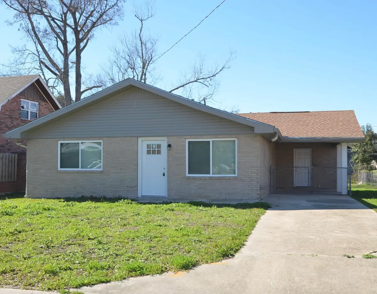 241 Bergeron St, Houma, LA 70364 - #1