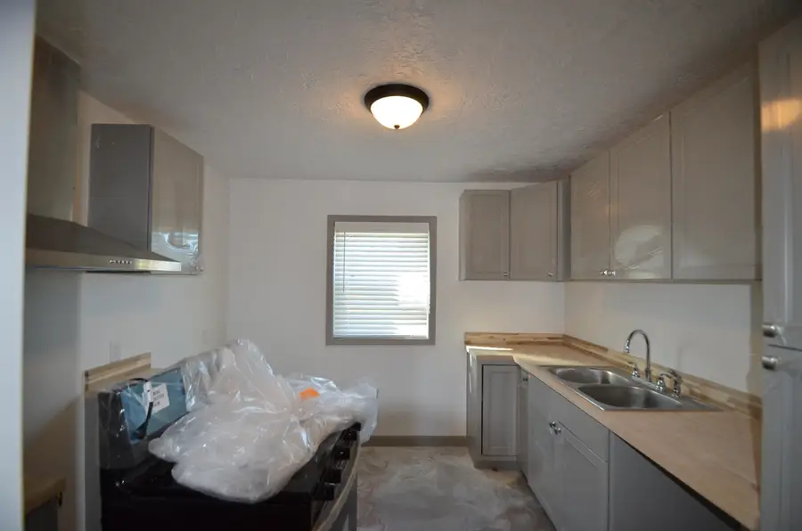 241 Bergeron St, Houma, LA 70364 - #3