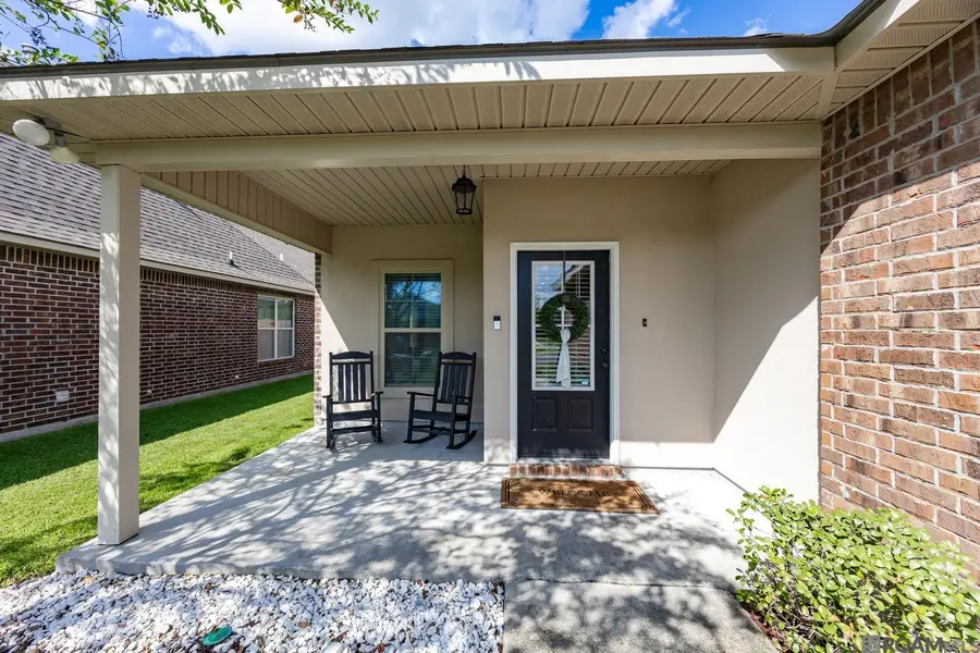 38451 Brown Rd, Prairieville, LA 70769 - Image #3