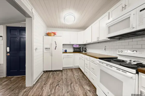 3845 Plum Broque Dr, Baton Rouge, LA 70808