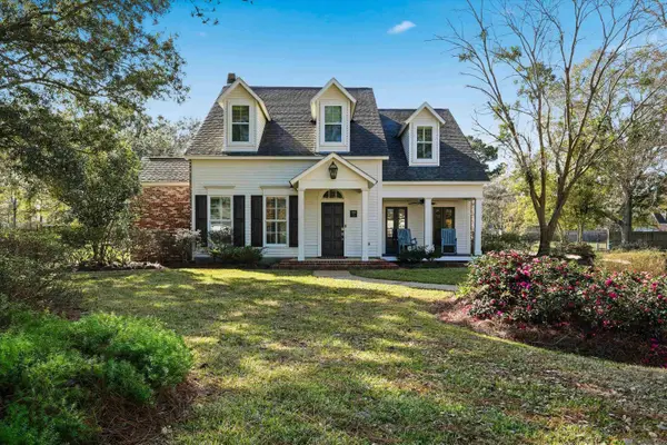 2806 Dakin Ave, Baton Rouge, LA 70820