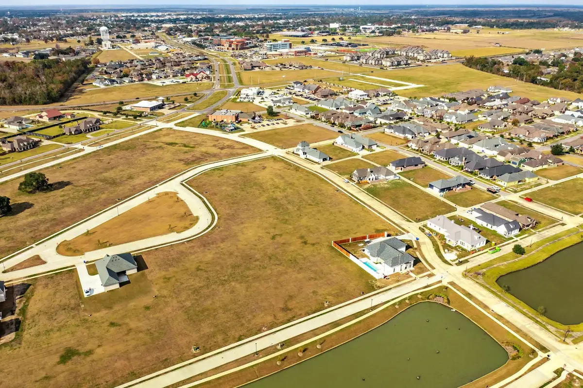 302 Rue Etienne, Thibodaux, LA 70301 - #1