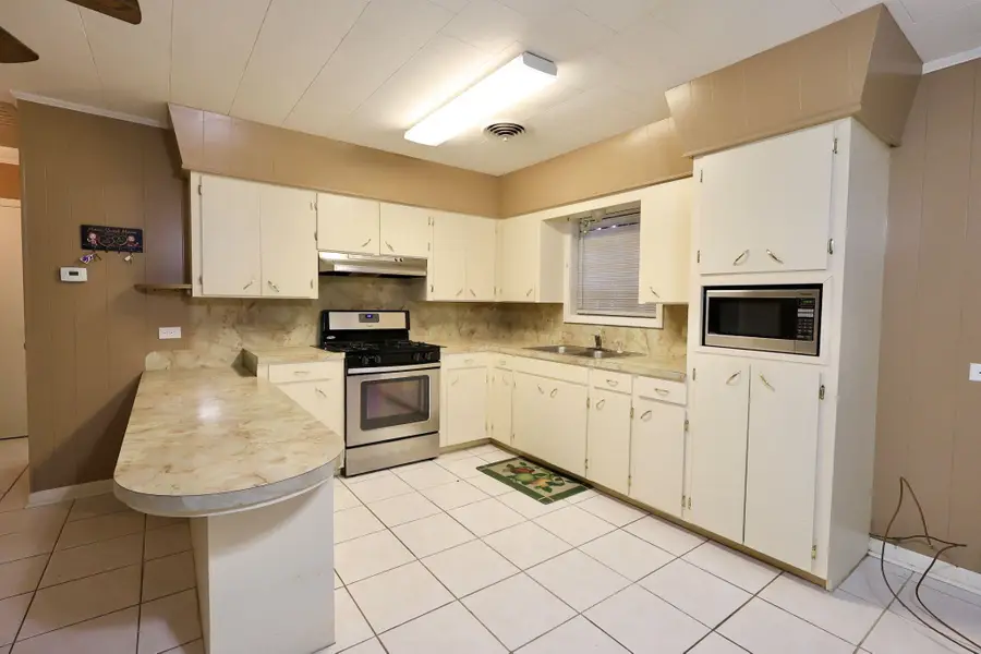 434 St Louis St, Raceland, LA 70394 - #3