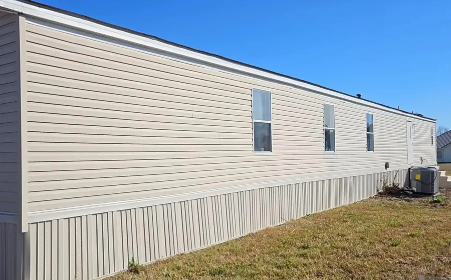 521 Blakefield Dr, Schriever, LA 70395 - Image #3