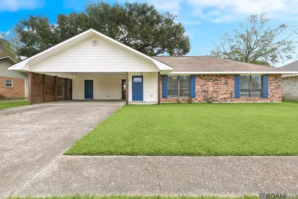 3314 Cedar St, Zachary, LA 70791