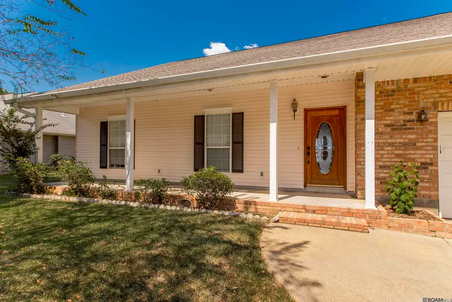 13603 Riverlake Dr, Covington, LA 70435 - #2