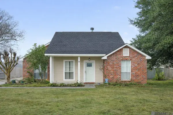 11062 Downey Dr, Greenwell Springs, LA 70739