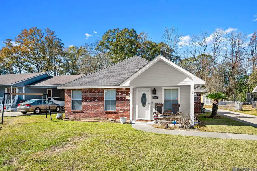 9509 Breeden Dr, Baton Rouge, LA 70811 - Image #2