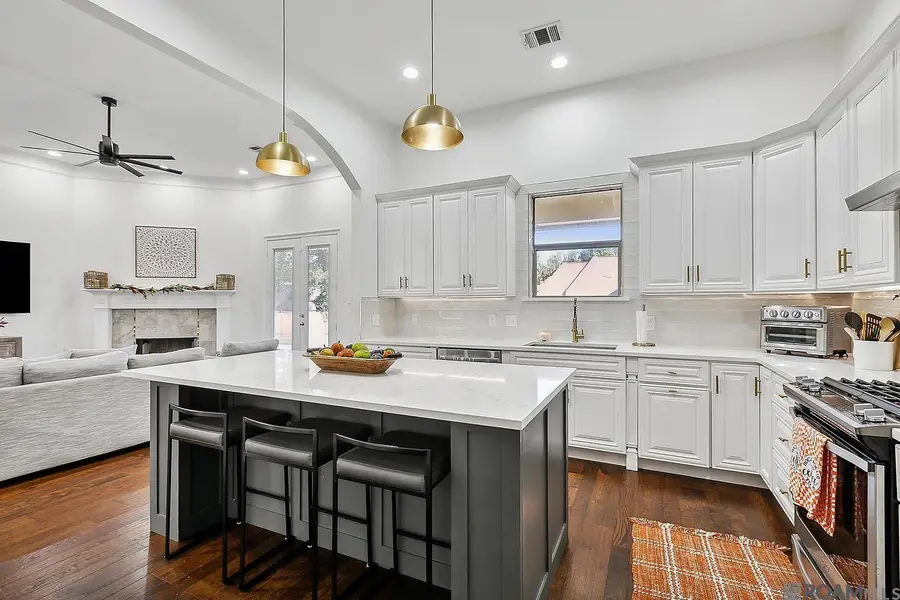 12221 Hampton Village Ave, Central, LA 70818 - Image #3