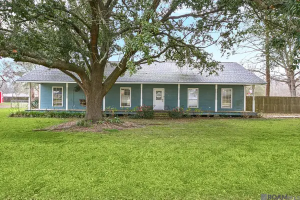 3312 Younger Dr, Addis, LA 70710