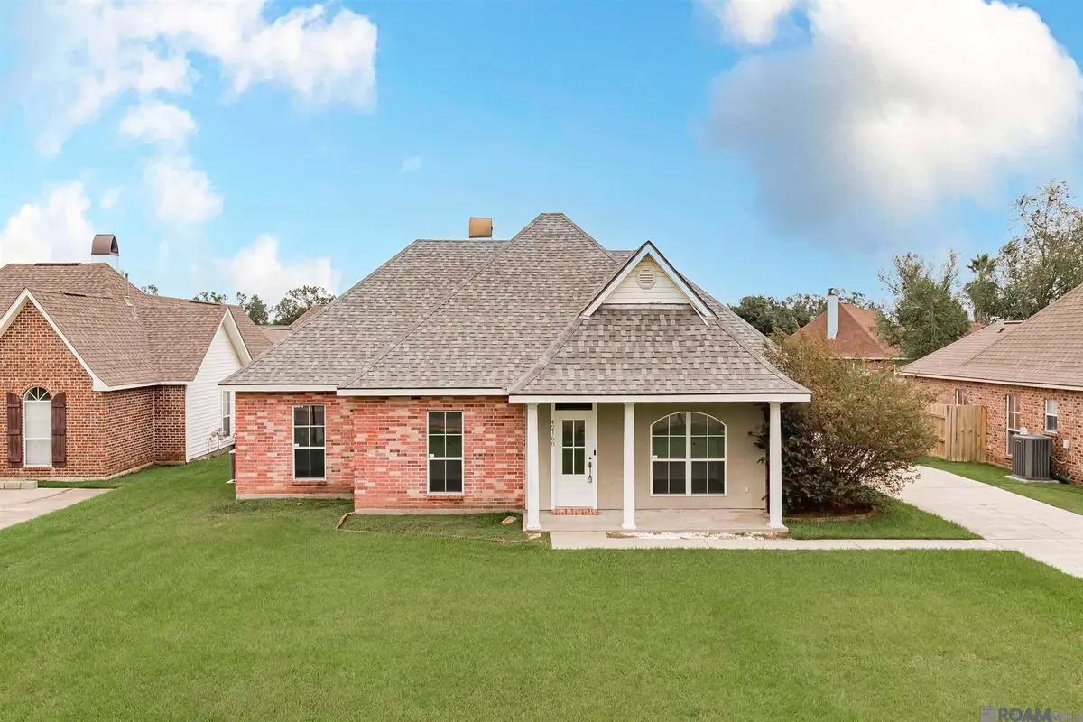 42168 Stone Ridge Ave, Prairieville, LA 70769 - Image #1