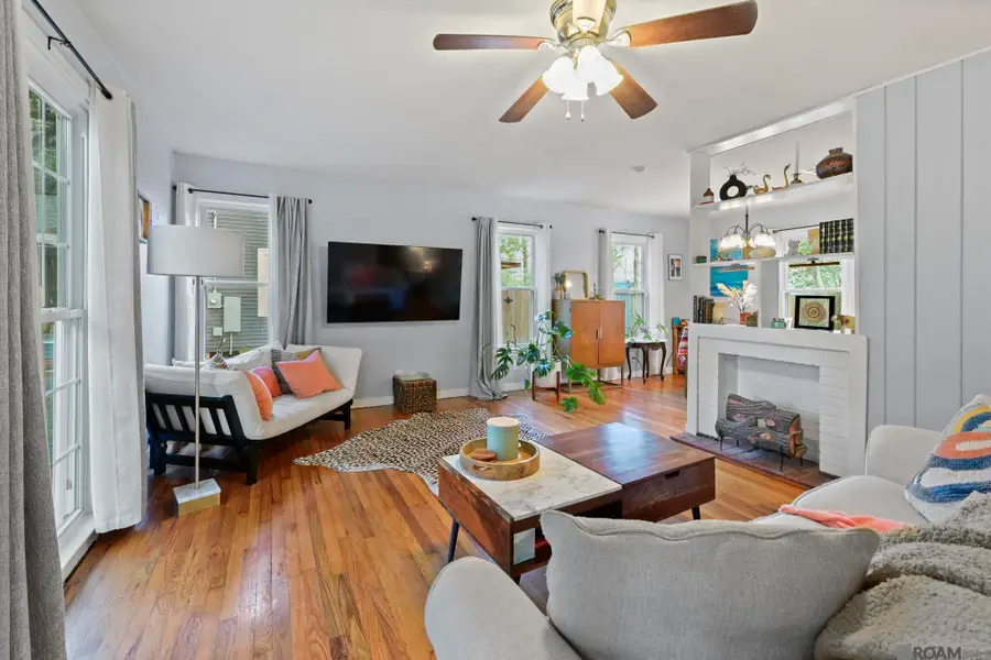 351 S Ardenwood Dr, Baton Rouge, LA 70806 - Image #2