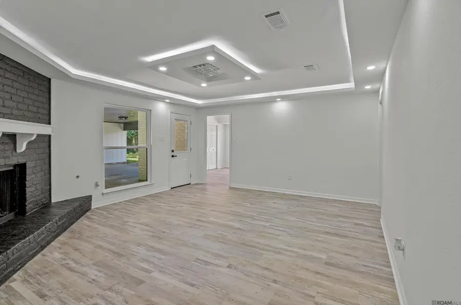 2324 Bernwood Dr, Baton Rouge, LA 70816 - Image #3