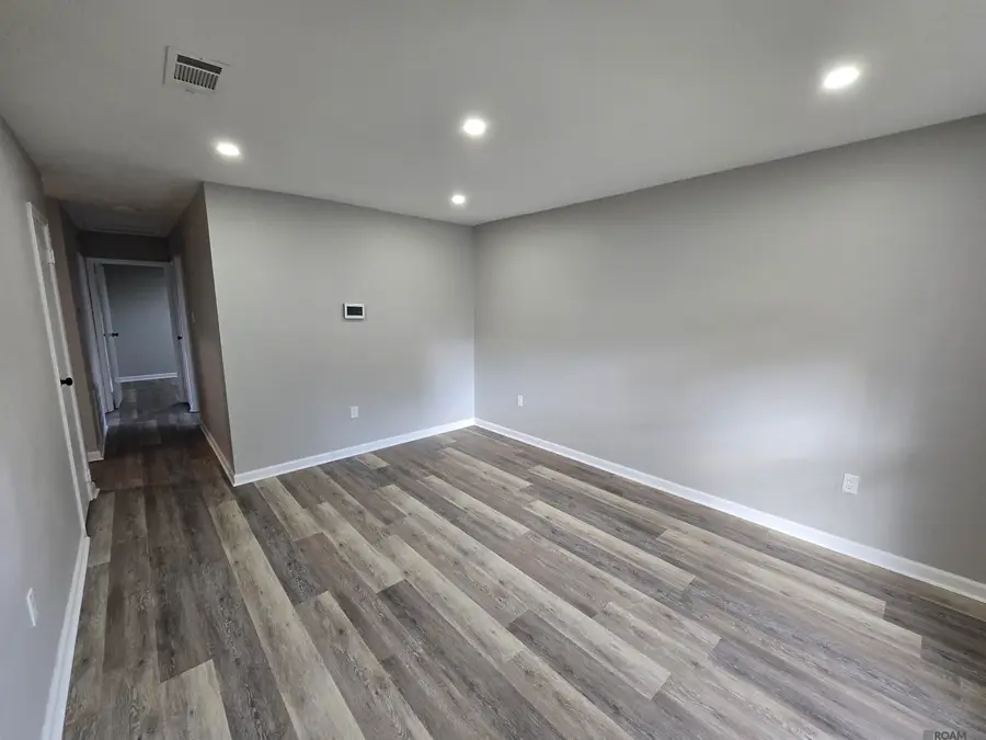 7565 Gov Blanchard Dr, Baton Rouge, LA 70811 - Image #3