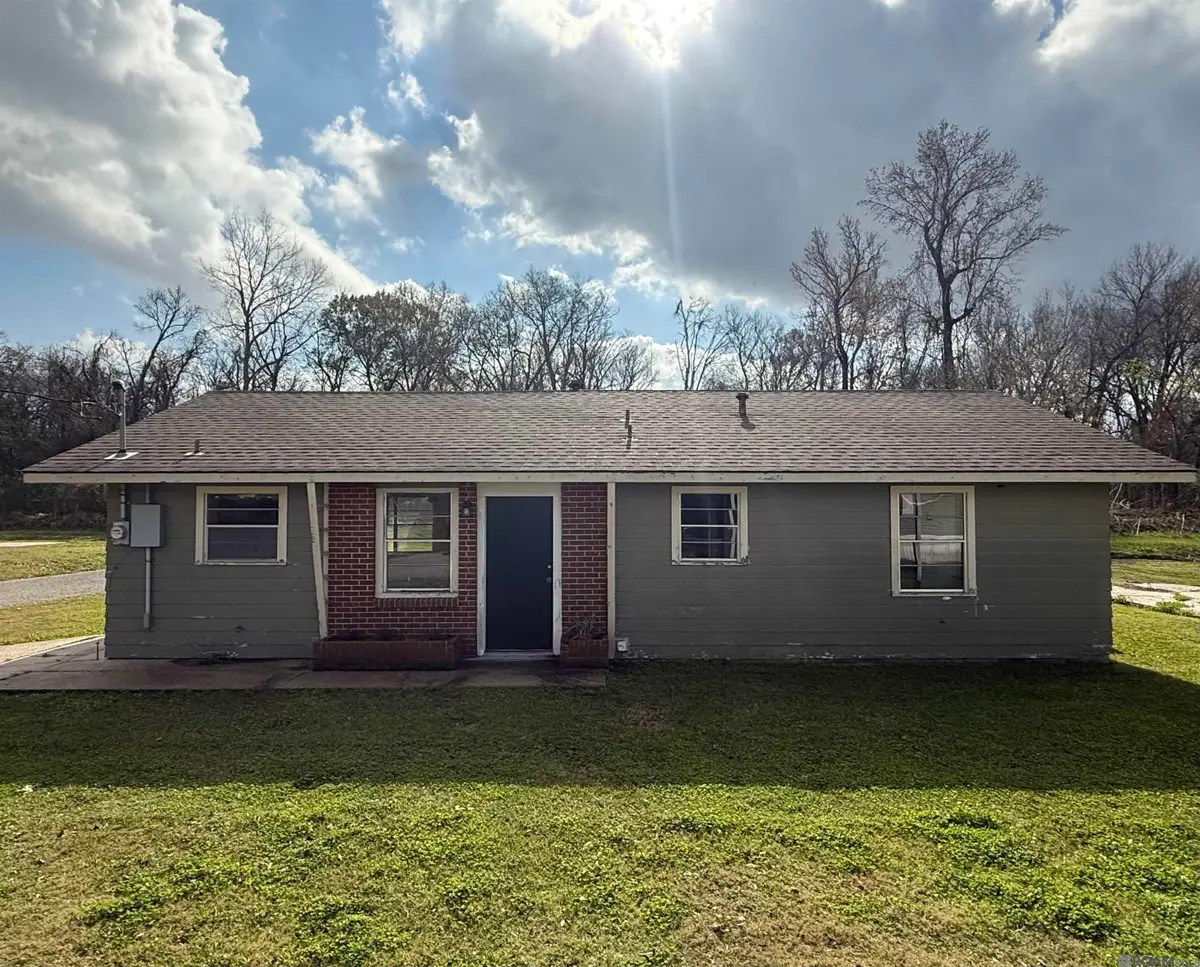 8464 Lois St, Addis, LA 70710 - Image #1