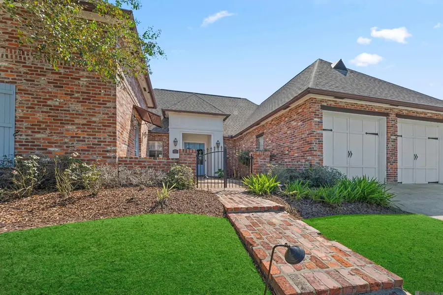 2842 Muirfield Dr, Zachary, LA 70791 - #2