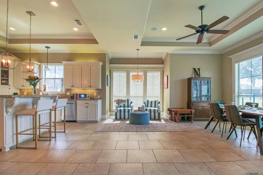 17750 Shady Elm Ave, Baton Rouge, LA 70816 - #2