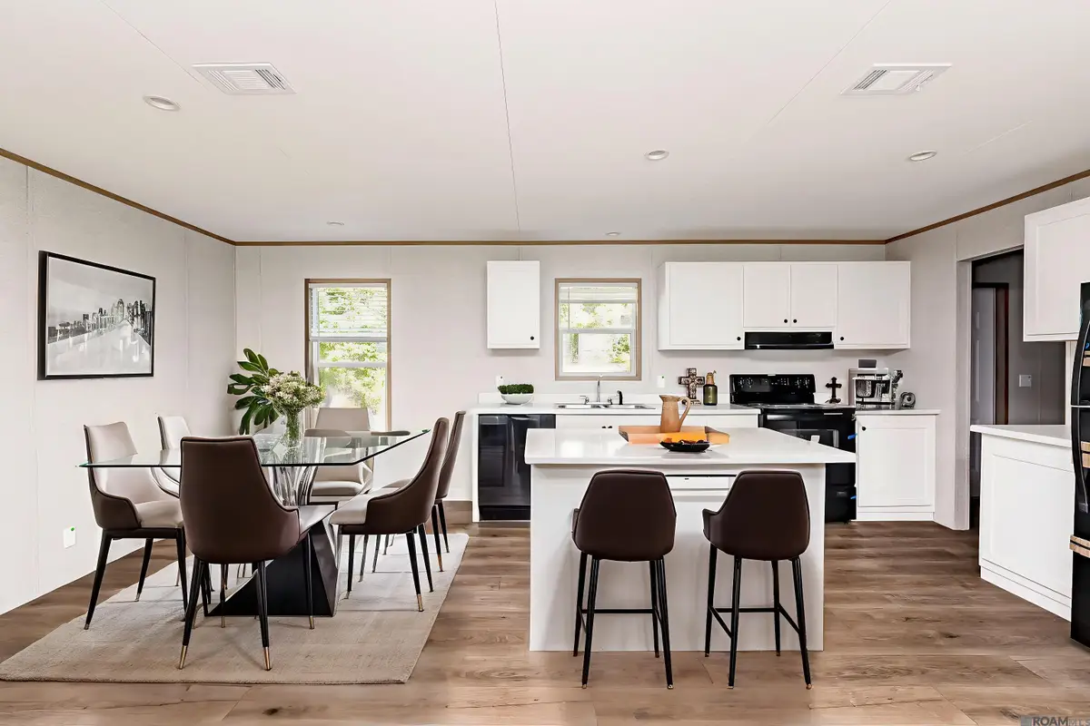 8181 Woodmen Ln, Ventress, LA 70783 - Image #1