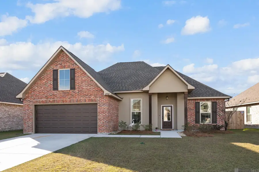 25767 Pristine St, Denham Springs, LA 70726 - #2