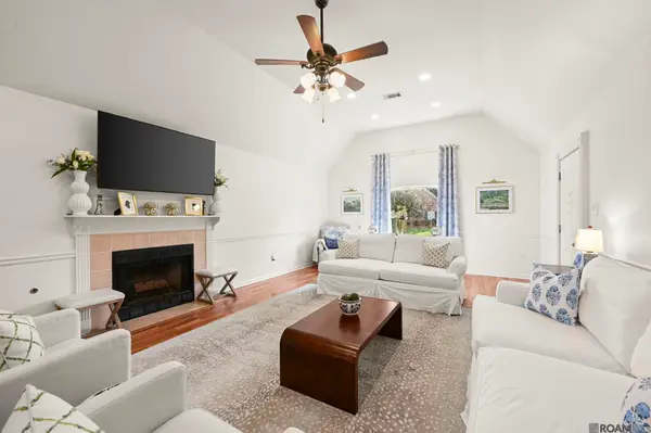 18544 Lake Iris Ave, Baton Rouge, LA 70817